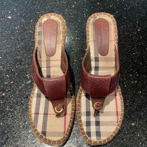 Burberry Womans Nova Check Wedges size 42
